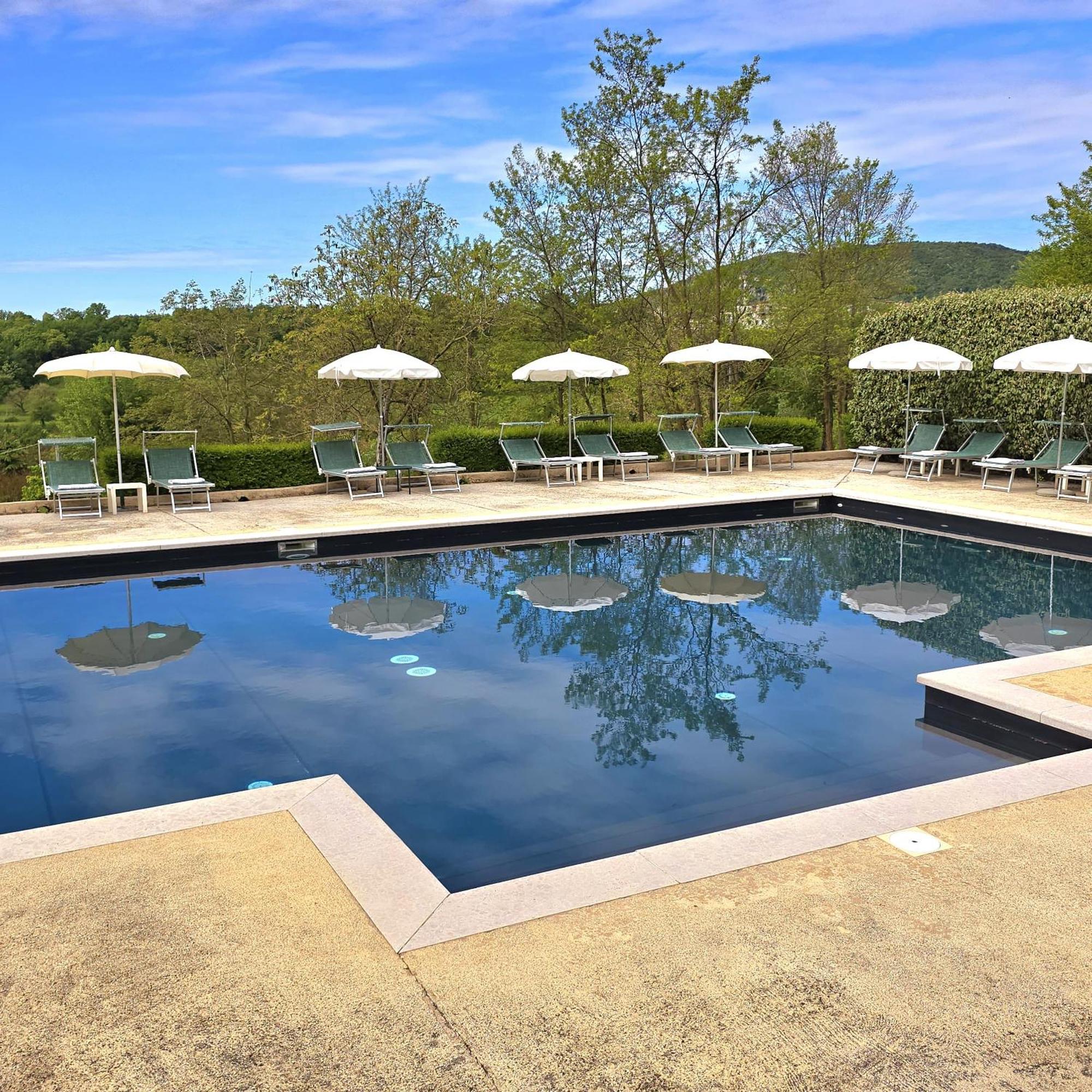 Resort Locanda San Verolo Boutique Hotel Костермано Екстер'єр фото